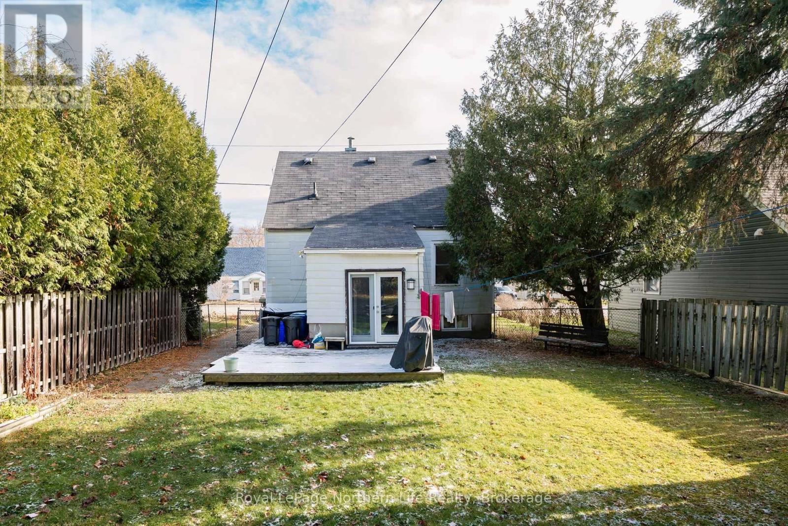 967 Galt Street, North Bay (Central), Ontario  P1B 5N5 - Photo 34 - X12571958