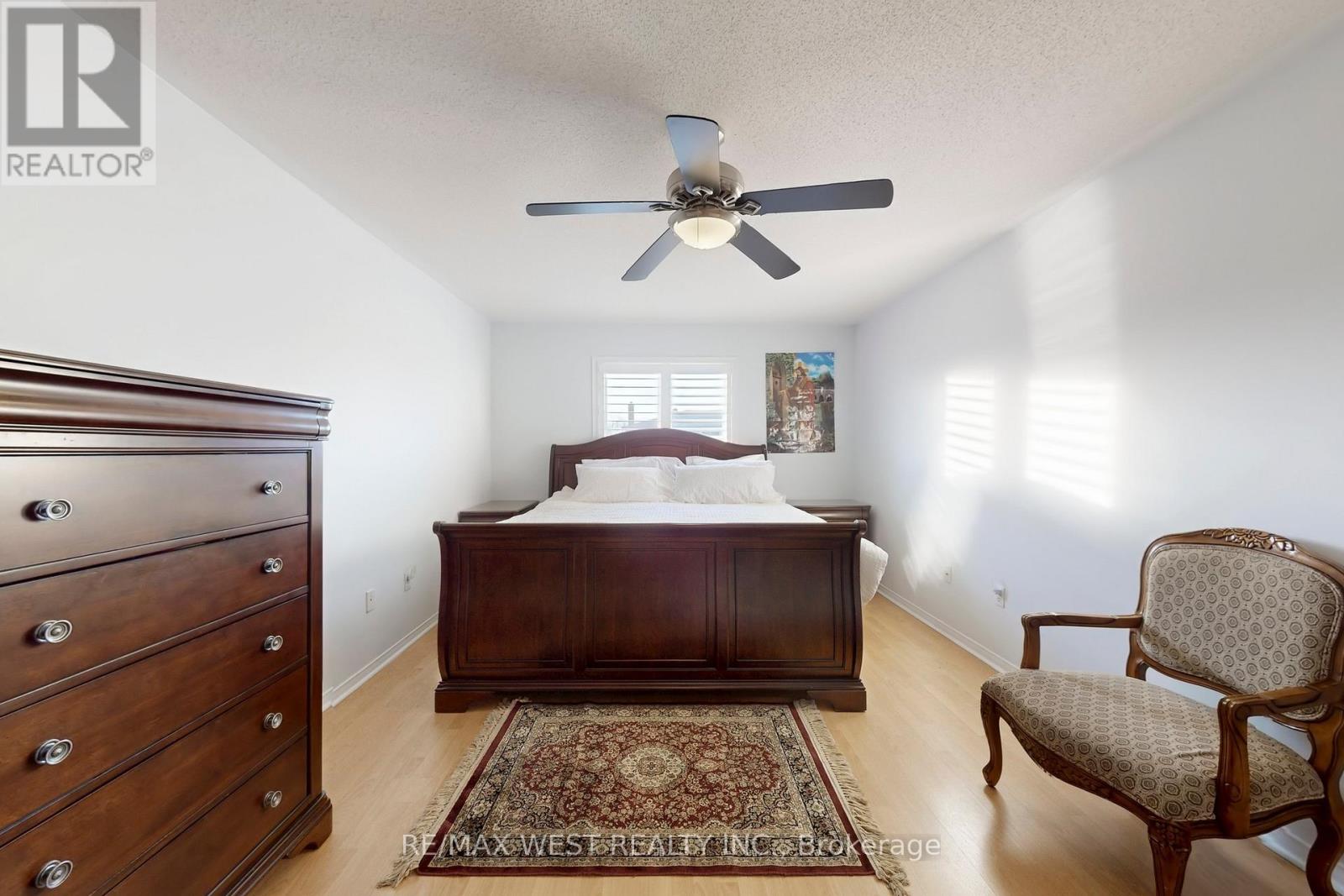 40 San Gabriele Avenue, Toronto, Ontario  M9L 3A4 - Photo 25 - W12571600