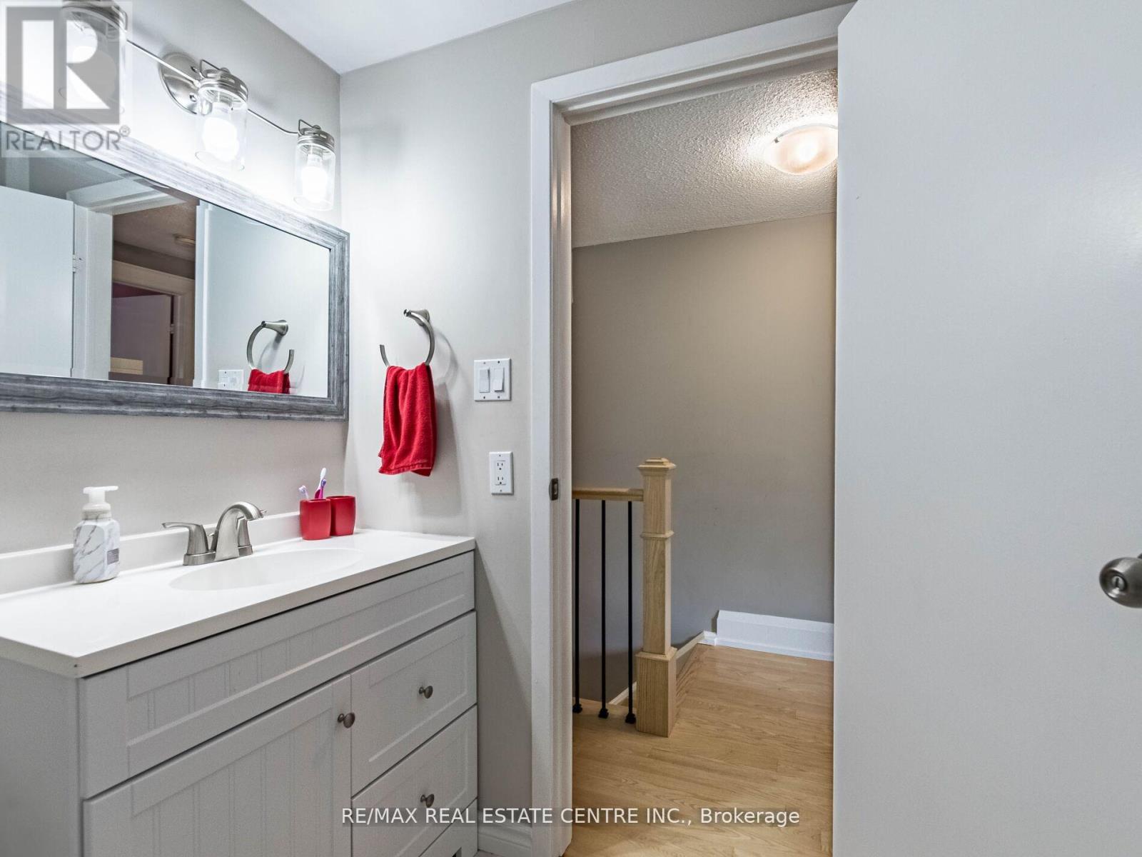 678 Harrison Road, Milton, Ontario  L9T 4S9 - Photo 27 - W12571662