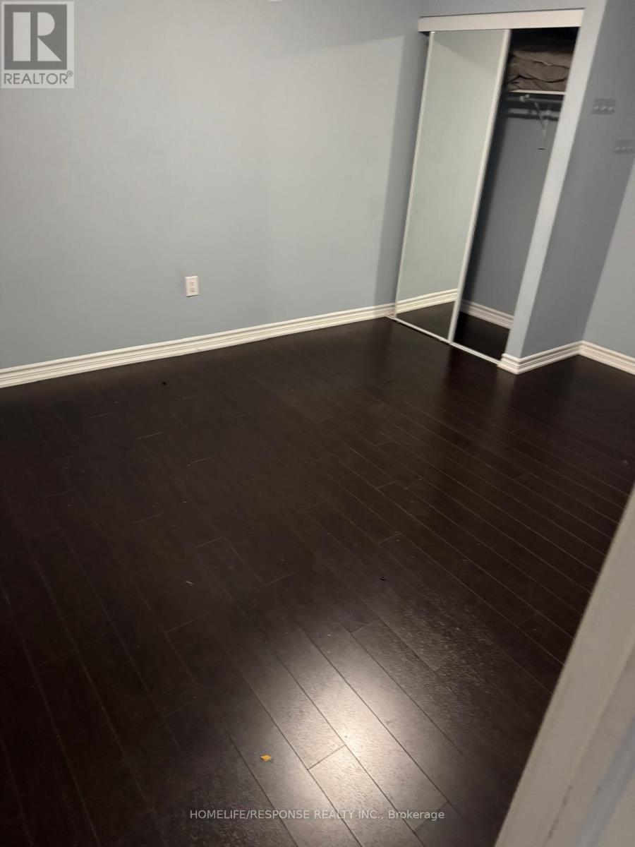 Lower - 1 Dinosaur Street, Brampton, Ontario  L6P 0H7 - Photo 6 - W12571730