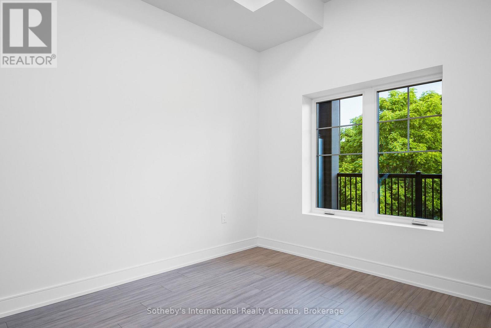 322 - 121 Mary Street, Clearview, Ontario L0M 1G0 - Photo 15 - S12571874