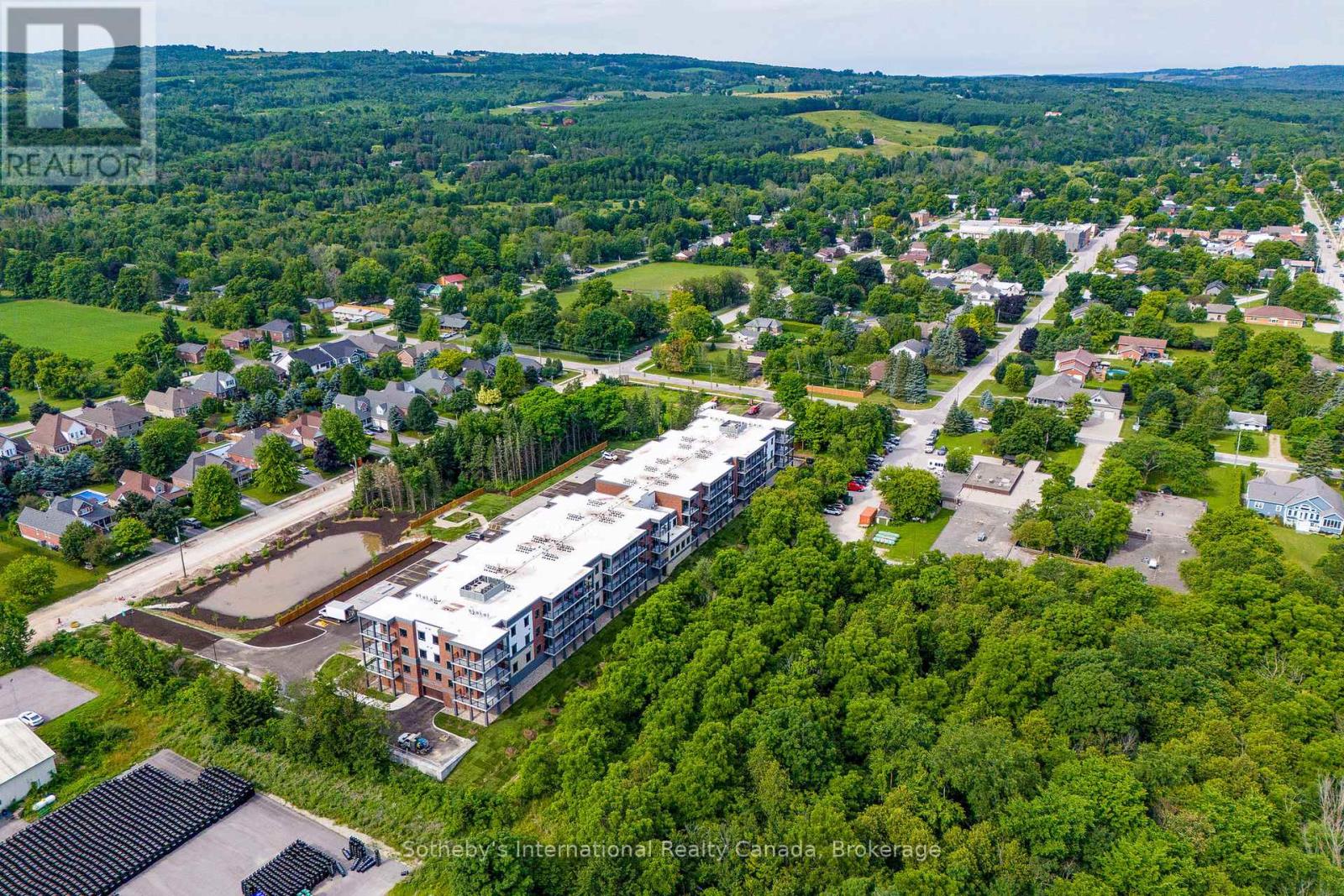 322 - 121 Mary Street, Clearview, Ontario L0M 1G0 - Photo 34 - S12571874