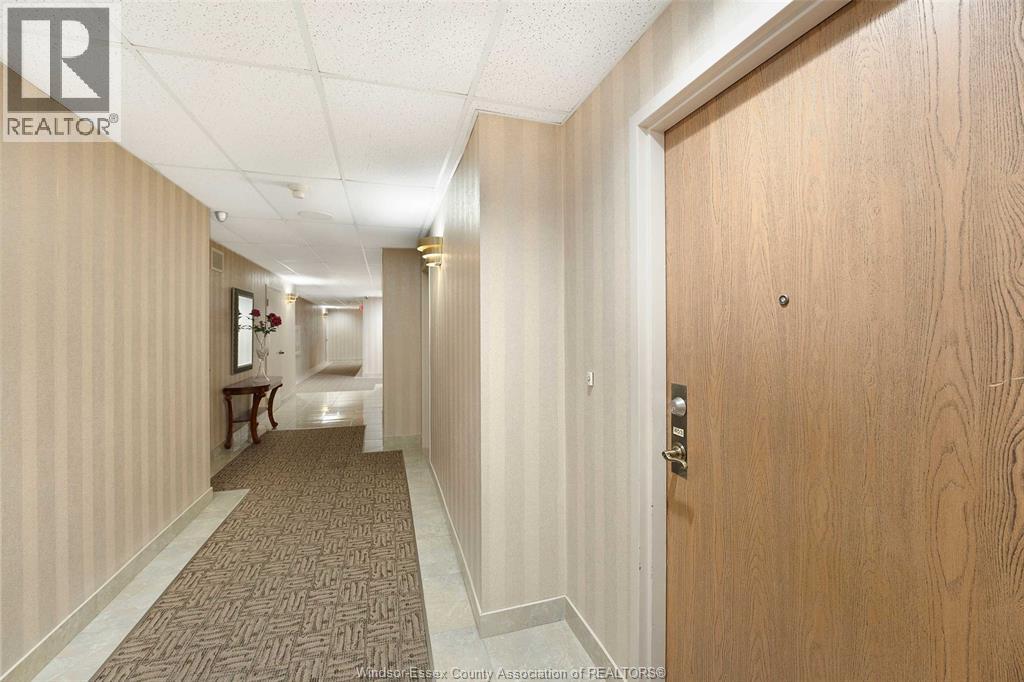 4789 Riverside Drive East Unit# 403, Windsor, Ontario  N8Y 5A2 - Photo 8 - 25029396