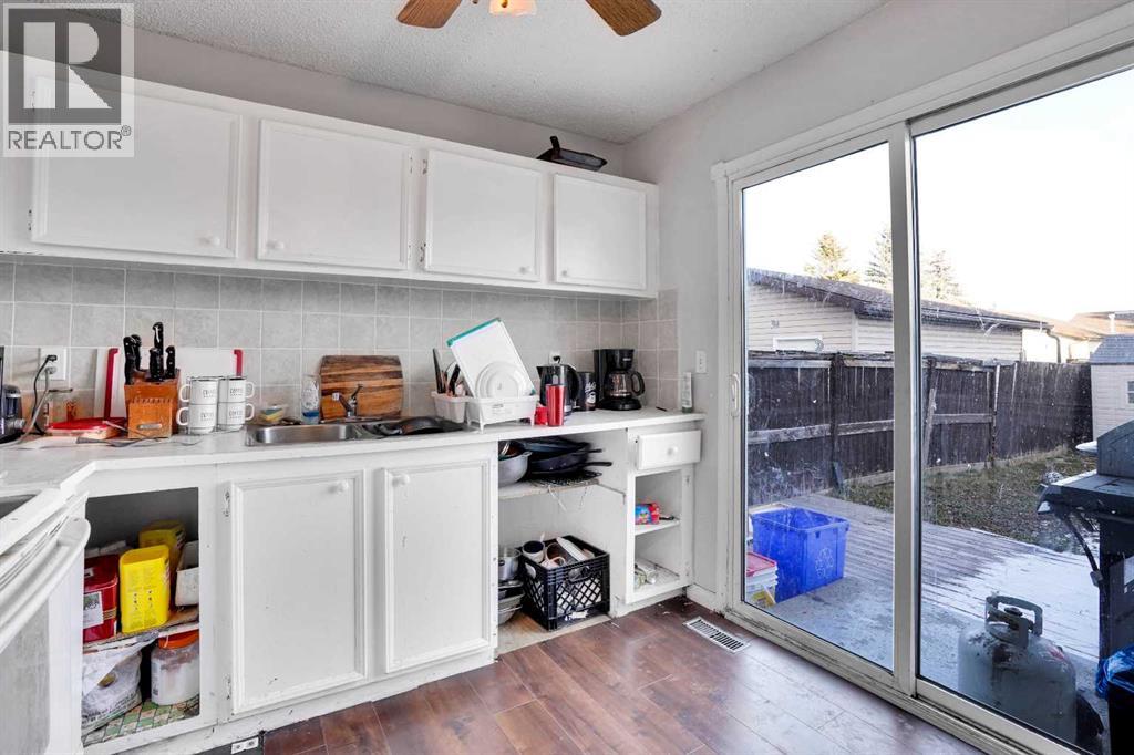 28 Abergale Close Ne, Calgary, Alberta  T2A 6J1 - Photo 18 - A2272293