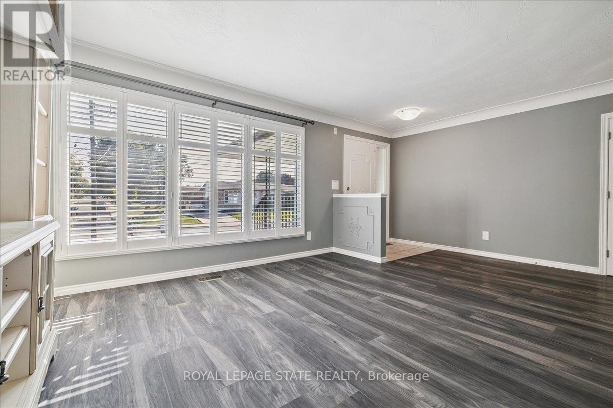 15 Purdy Crescent, Hamilton, Ontario  L9A 3B4 - Photo 16 - X12571666