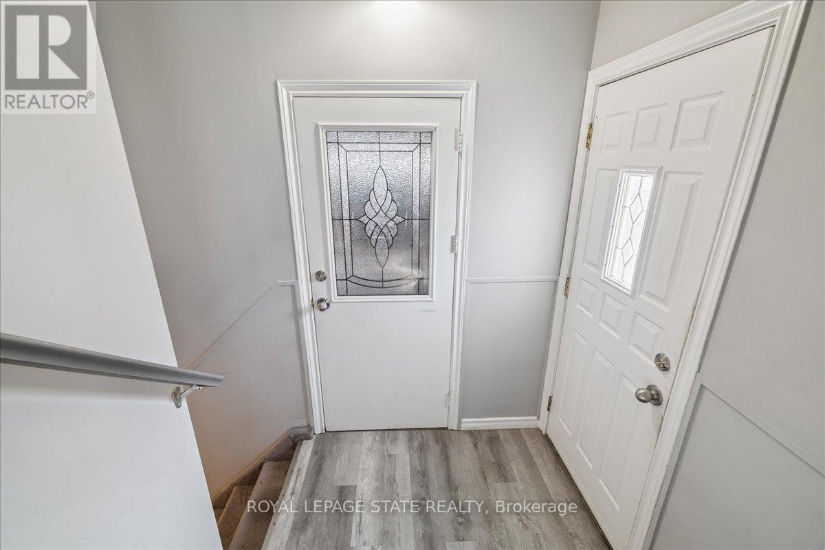 15 Purdy Crescent, Hamilton, Ontario  L9A 3B4 - Photo 31 - X12571666