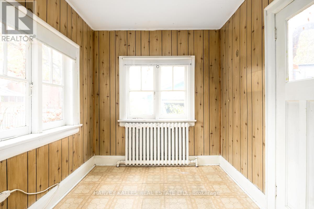 236 Greer Road, Toronto, Ontario M5M 3N7 - Photo 13 - C12571834