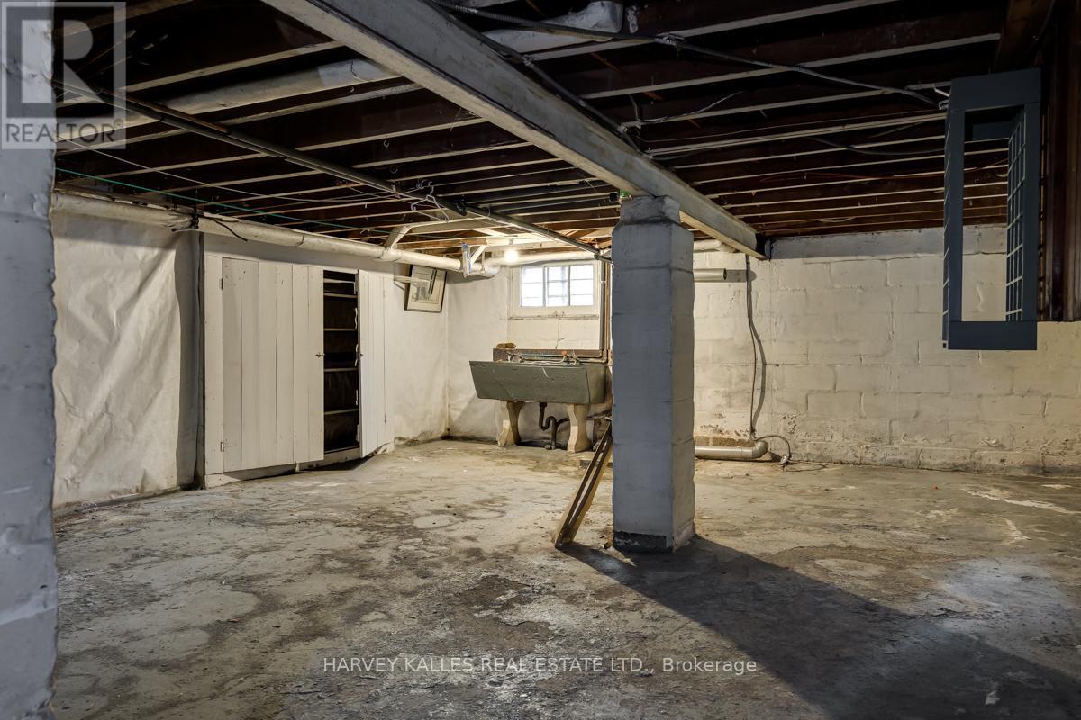 236 Greer Road, Toronto, Ontario M5M 3N7 - Photo 21 - C12571834