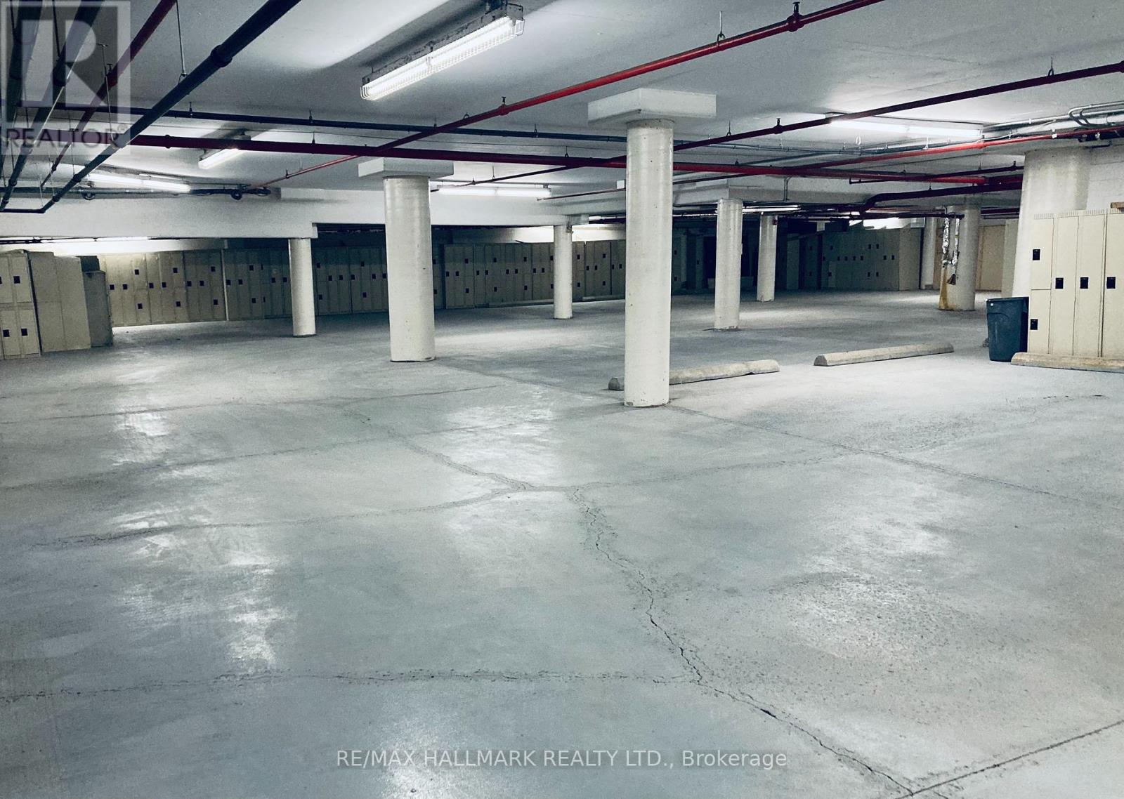 105 Gordon Baker Road, Toronto, Ontario  M2H 3P8 - Photo 3 - C12571880