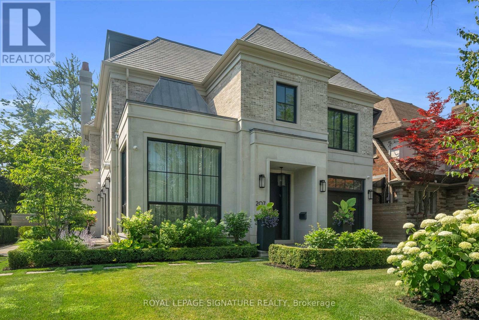 207 Strathallan Boulevard, Toronto, Ontario  M1N 1T3 - Photo 2 - C12571918