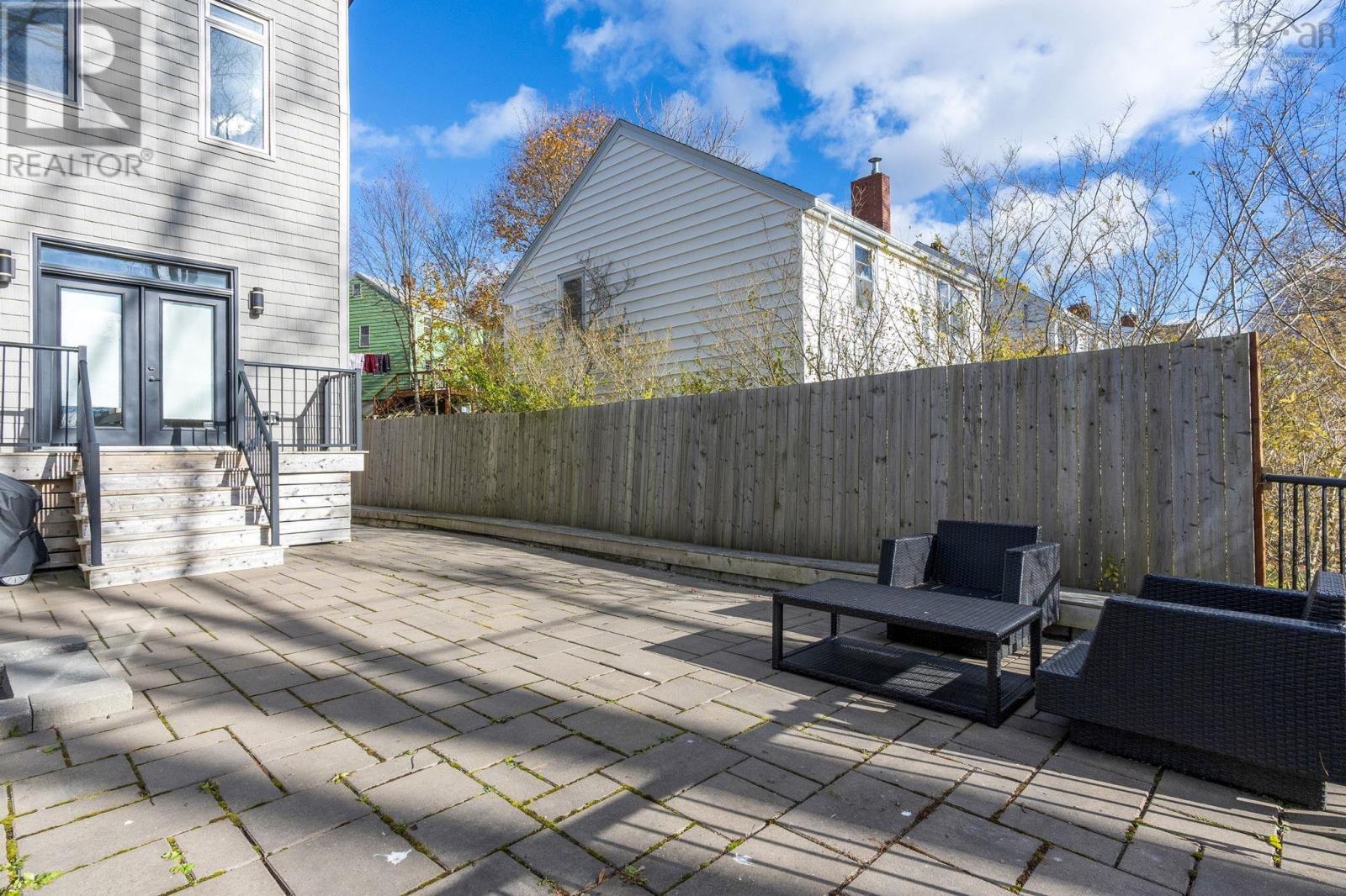 2405 Roosevelt Drive, Halifax, Nova Scotia B3L 3H8 - Photo 3 - 202528449