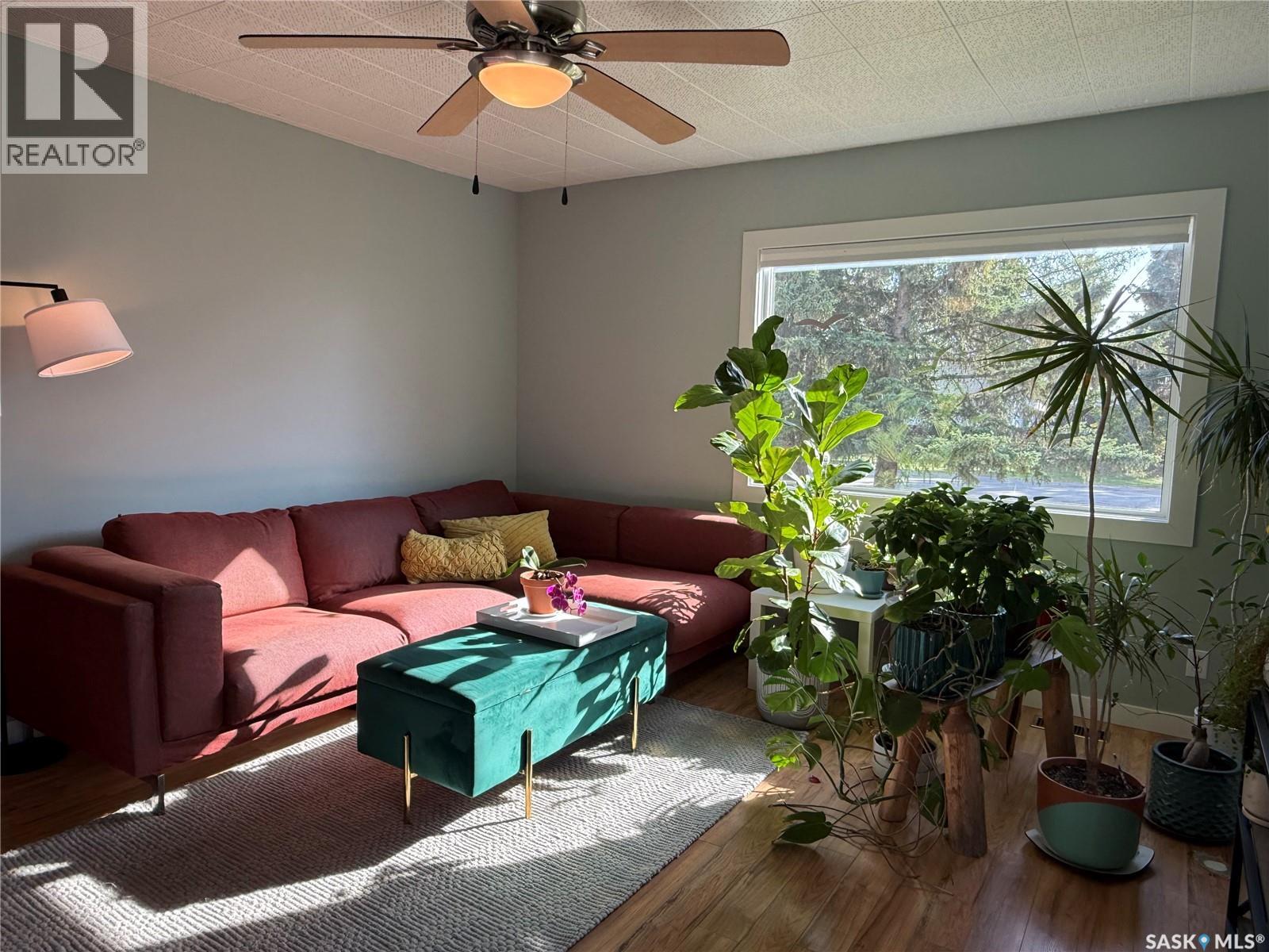 307 1st Avenue, St. Walburg, Saskatchewan  S0M 2T0 - Photo 10 - SK024605