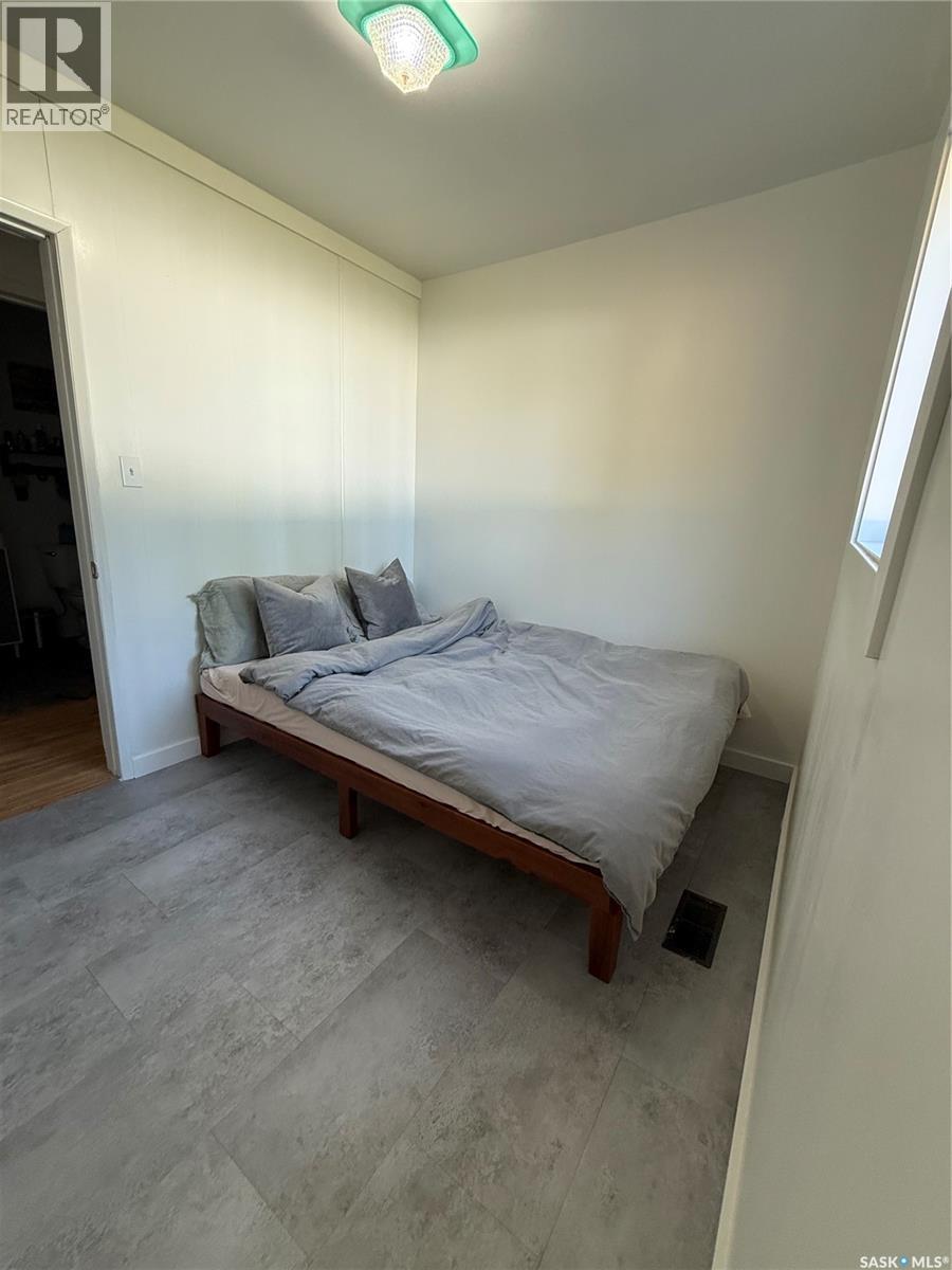 307 1st Avenue, St. Walburg, Saskatchewan  S0M 2T0 - Photo 16 - SK024605