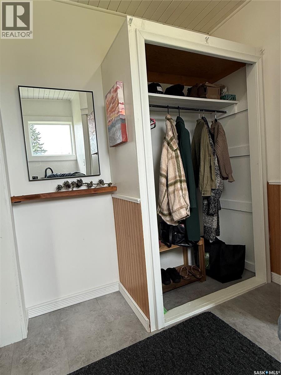 307 1st Avenue, St. Walburg, Saskatchewan  S0M 2T0 - Photo 4 - SK024605