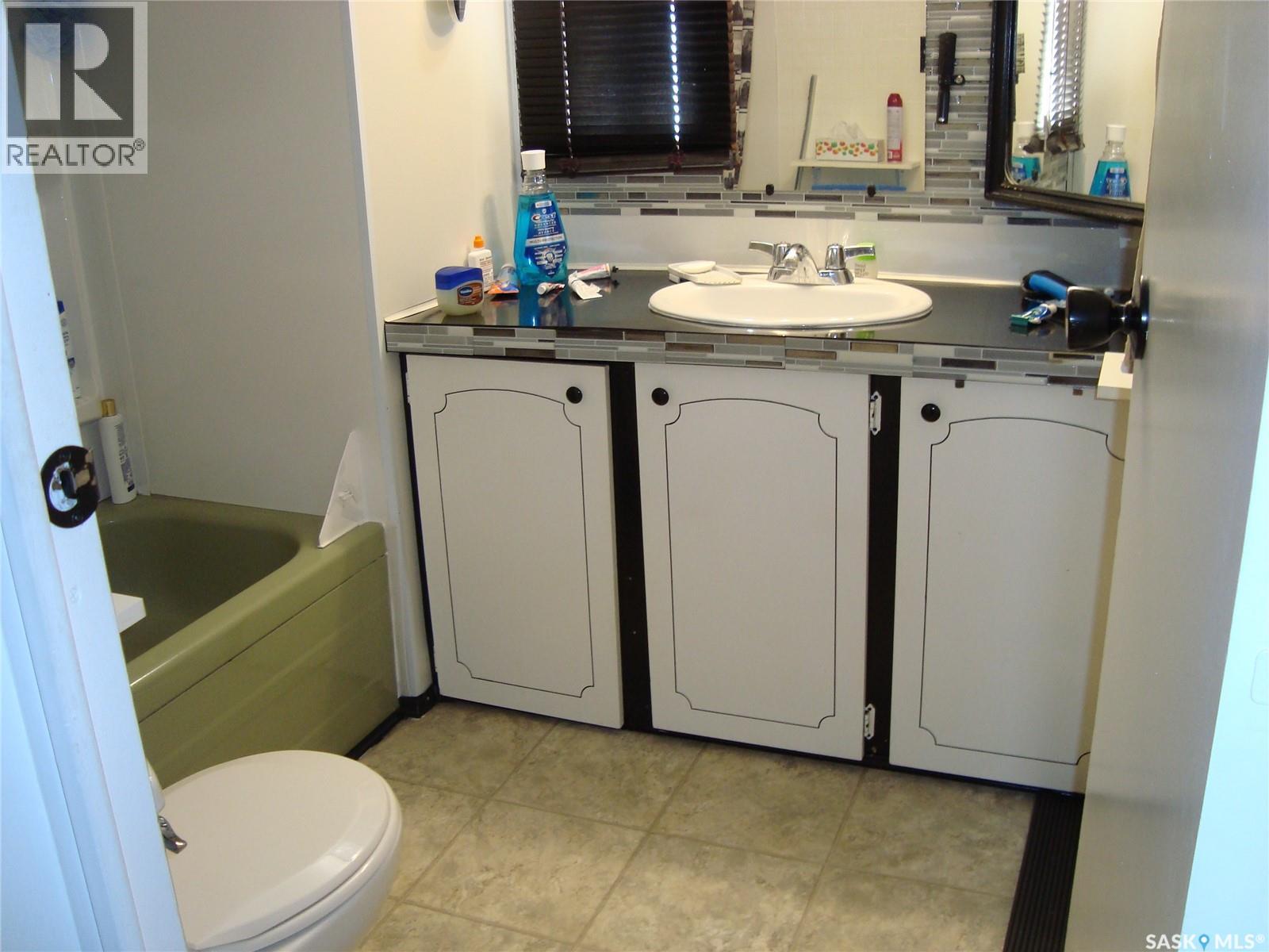 14 701 11th Avenue Nw, Swift Current, Saskatchewan  S9H 4M5 - Photo 8 - SK024548