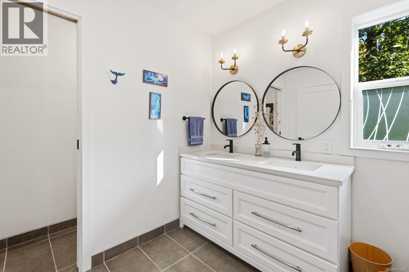 1784 Vee Rd, Cowichan Bay, British Columbia  V0R 1N1 - Photo 32 - 1013997