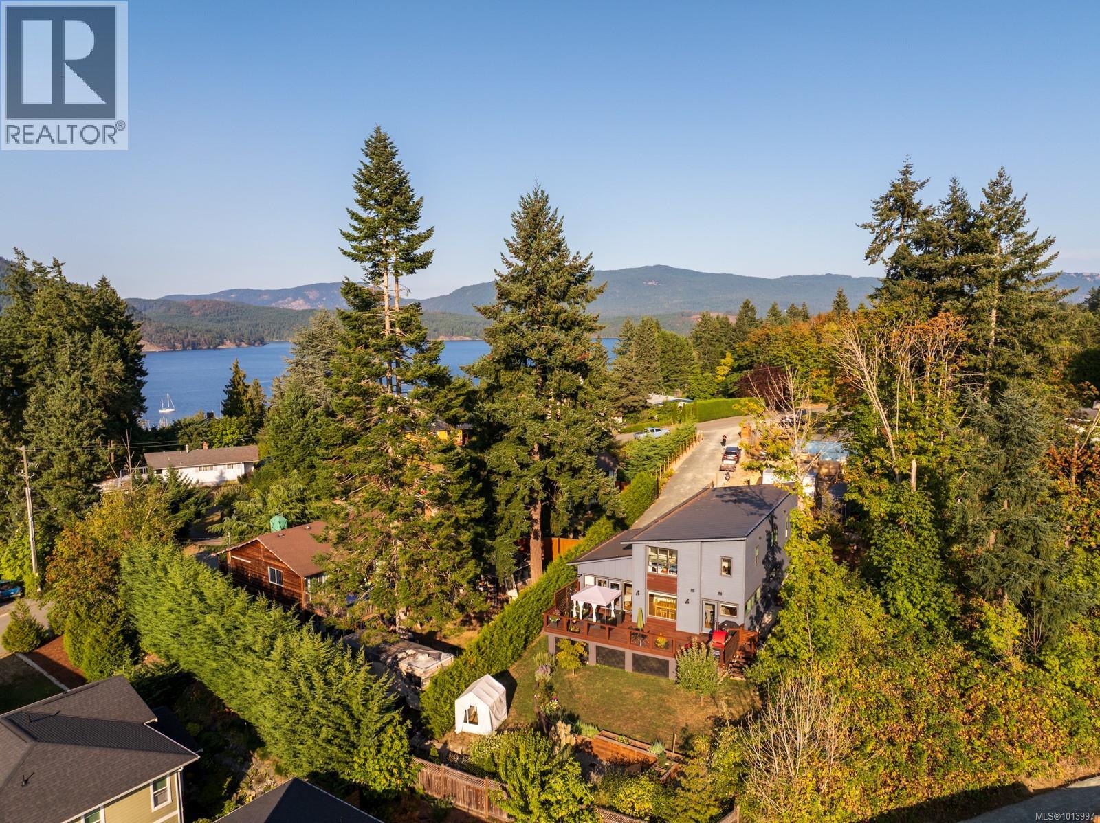 1784 Vee Rd, Cowichan Bay, British Columbia  V0R 1N1 - Photo 2 - 1013997