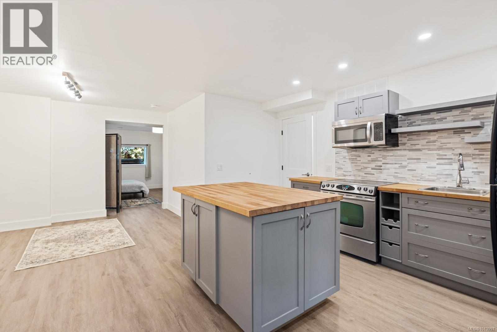 1784 Vee Rd, Cowichan Bay, British Columbia  V0R 1N1 - Photo 36 - 1013997