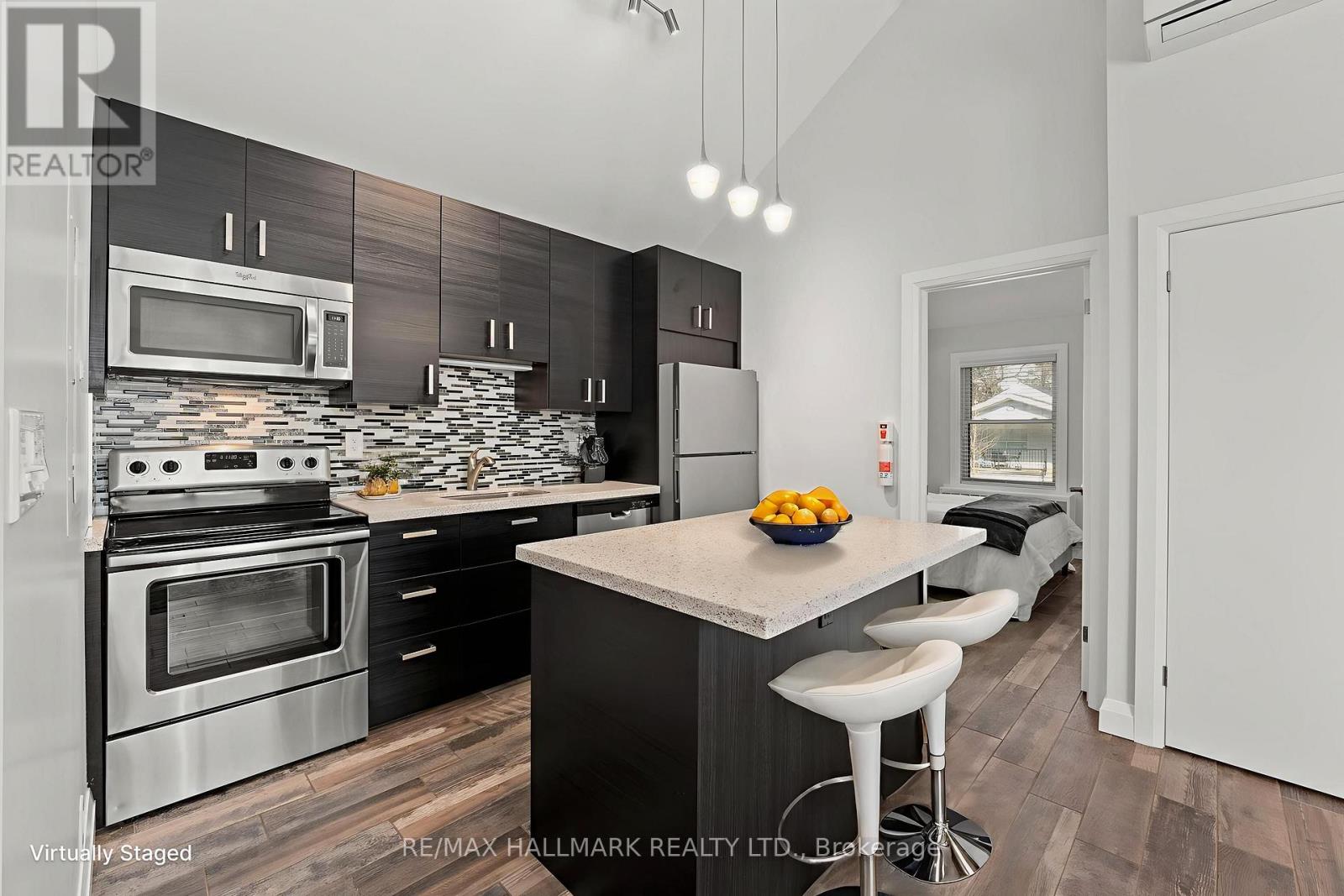 Unit 1 - 276 King Edward Avenue, Toronto, Ontario  M4C 0A8 - Photo 3 - E12571940