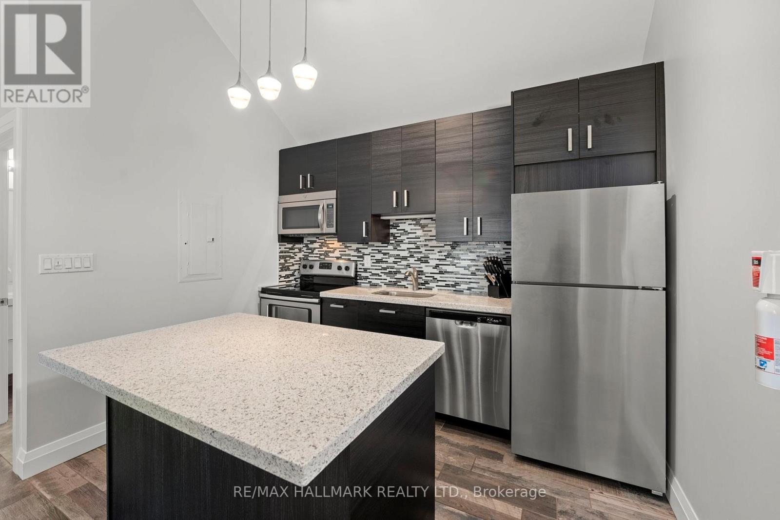 Unit 1 - 276 King Edward Avenue, Toronto, Ontario  M4C 0A8 - Photo 5 - E12571940