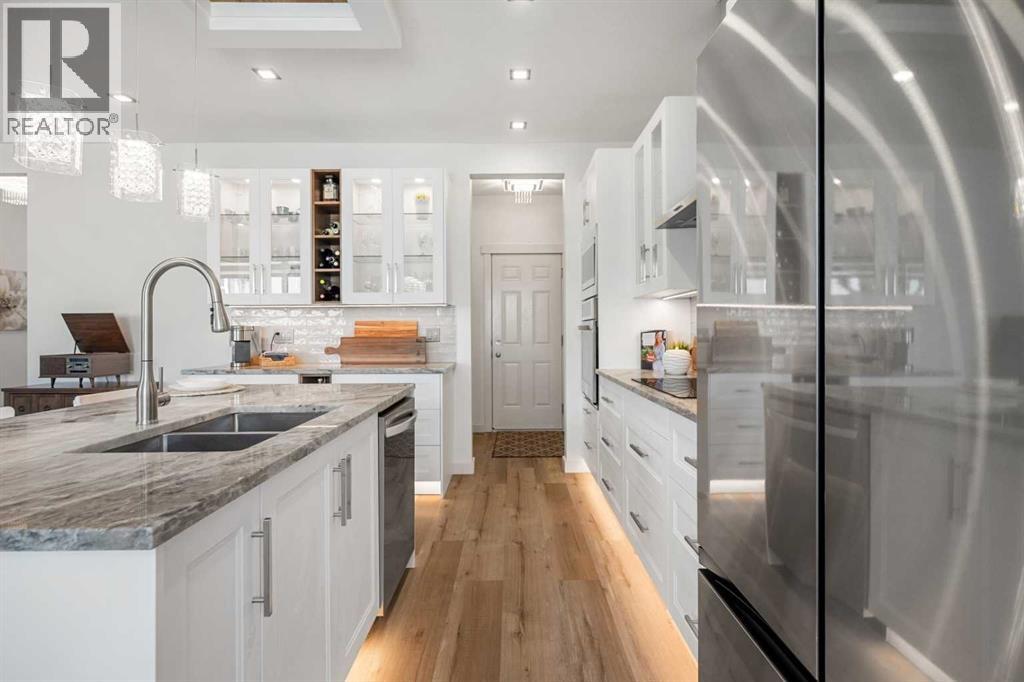 808 Coopers Square Sw, Airdrie, Alberta  T4B 0G6 - Photo 9 - A2269584