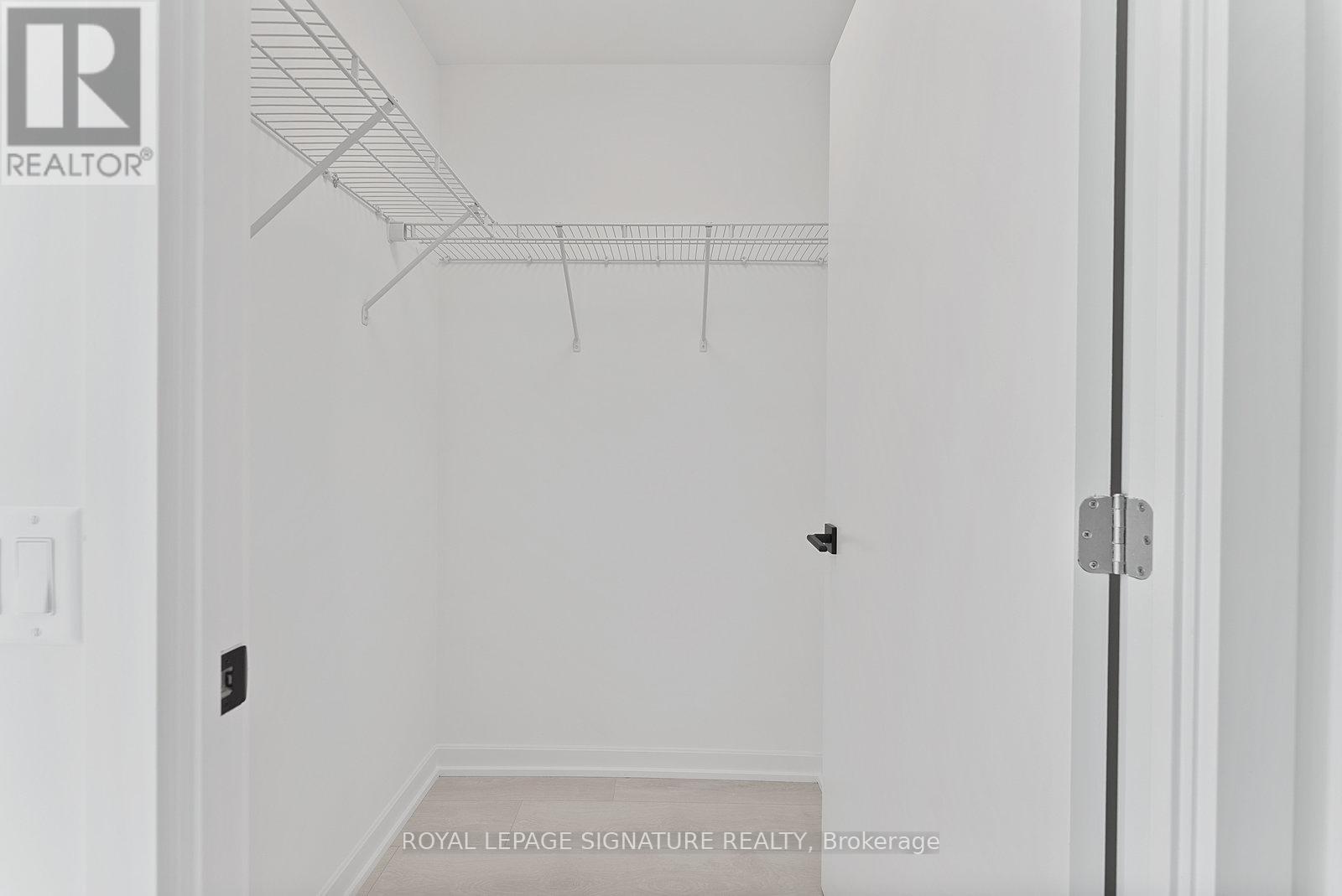 601 - 10 Graphophone Grove, Toronto, Ontario M6H 0E5 - Photo 16 - W12557954