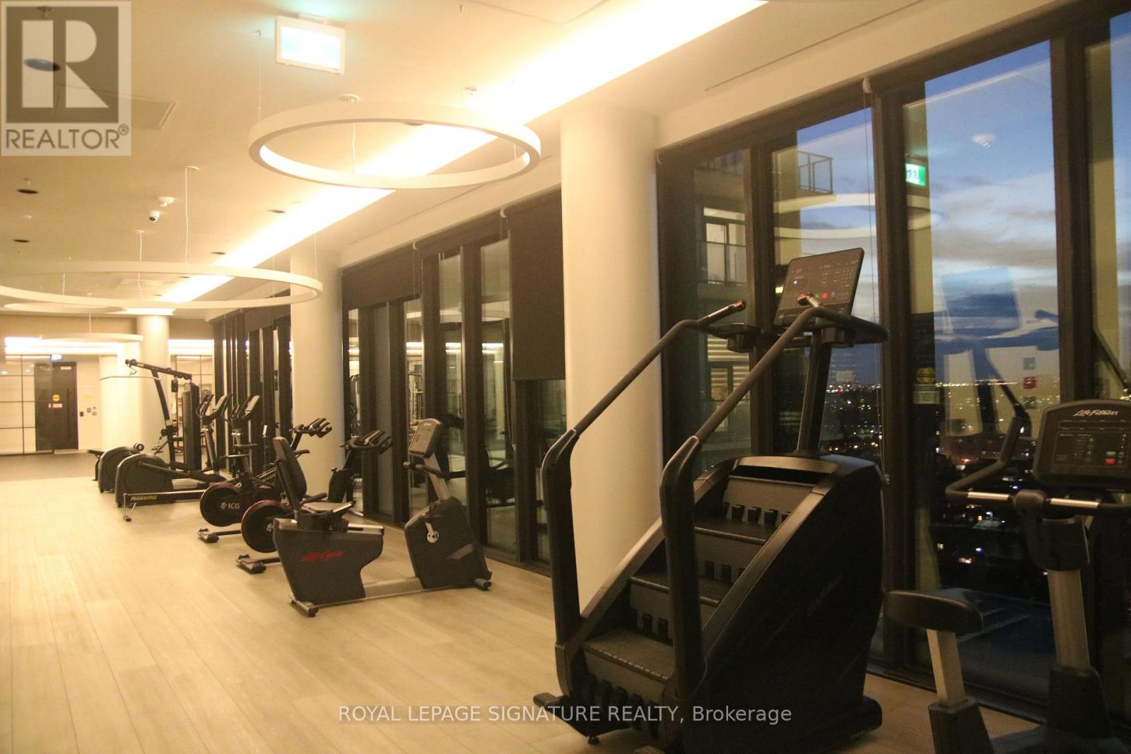 601 - 10 Graphophone Grove, Toronto, Ontario M6H 0E5 - Photo 40 - W12557954