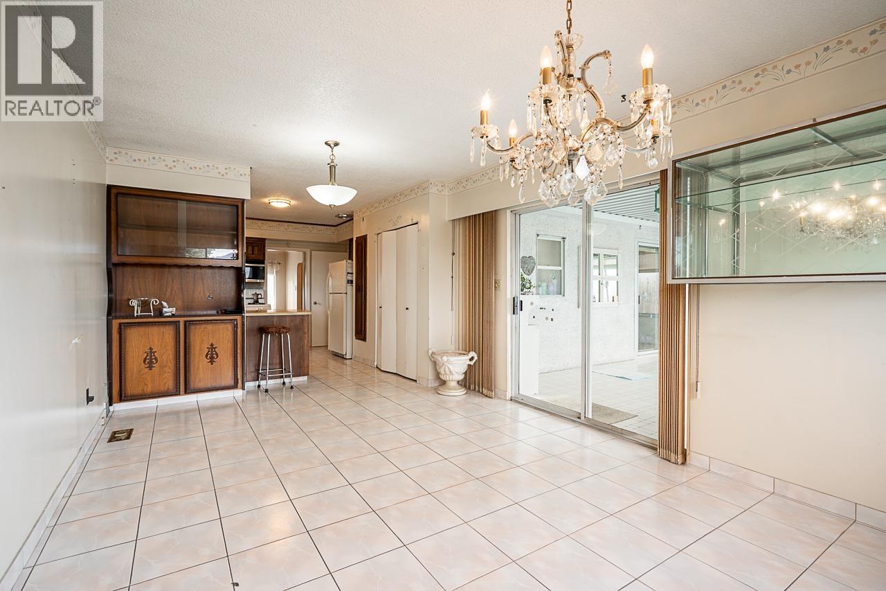 3205 E 3rd Avenue, Vancouver, British Columbia  V5M 1J4 - Photo 8 - R3069175