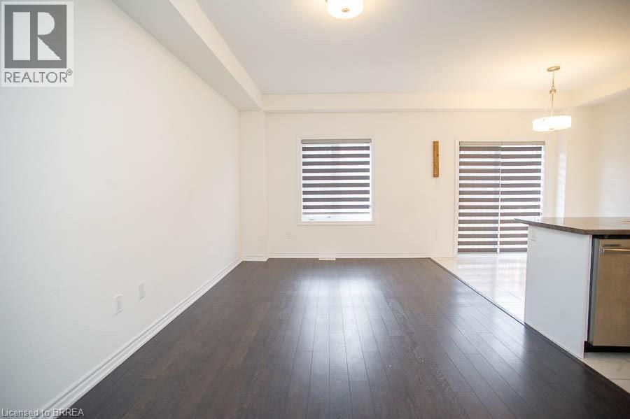 7 Poole Street, Brantford, Ontario N3V 0B2 - Photo 4 - 40790165