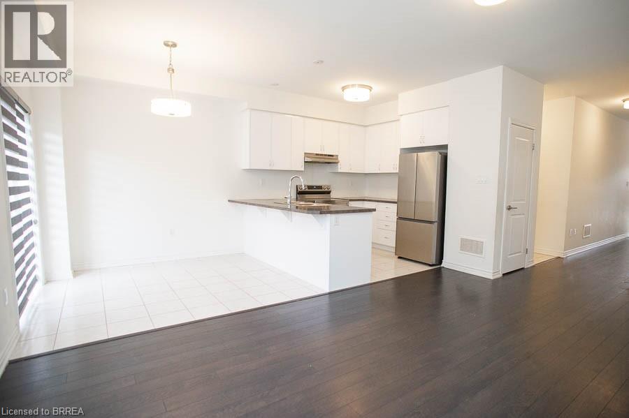 7 Poole Street, Brantford, Ontario N3V 0B2 - Photo 5 - 40790165