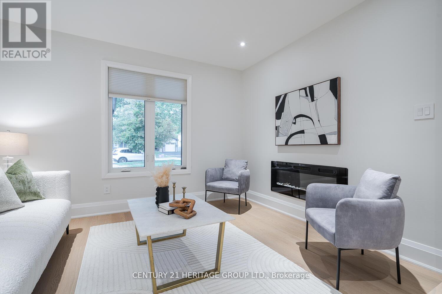 Main - 23 Merrylyn Drive, Richmond Hill, Ontario  L4C 5B1 - Photo 16 - N12571776