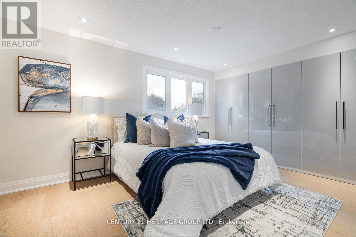 Main - 23 Merrylyn Drive, Richmond Hill, Ontario  L4C 5B1 - Photo 22 - N12571776