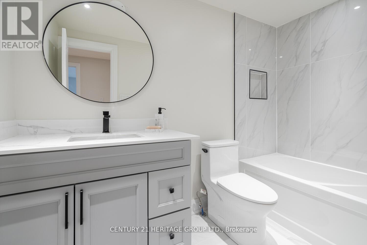 Main - 23 Merrylyn Drive, Richmond Hill, Ontario  L4C 5B1 - Photo 27 - N12571776