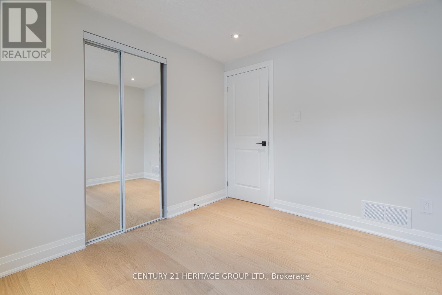 Main - 23 Merrylyn Drive, Richmond Hill, Ontario  L4C 5B1 - Photo 29 - N12571776