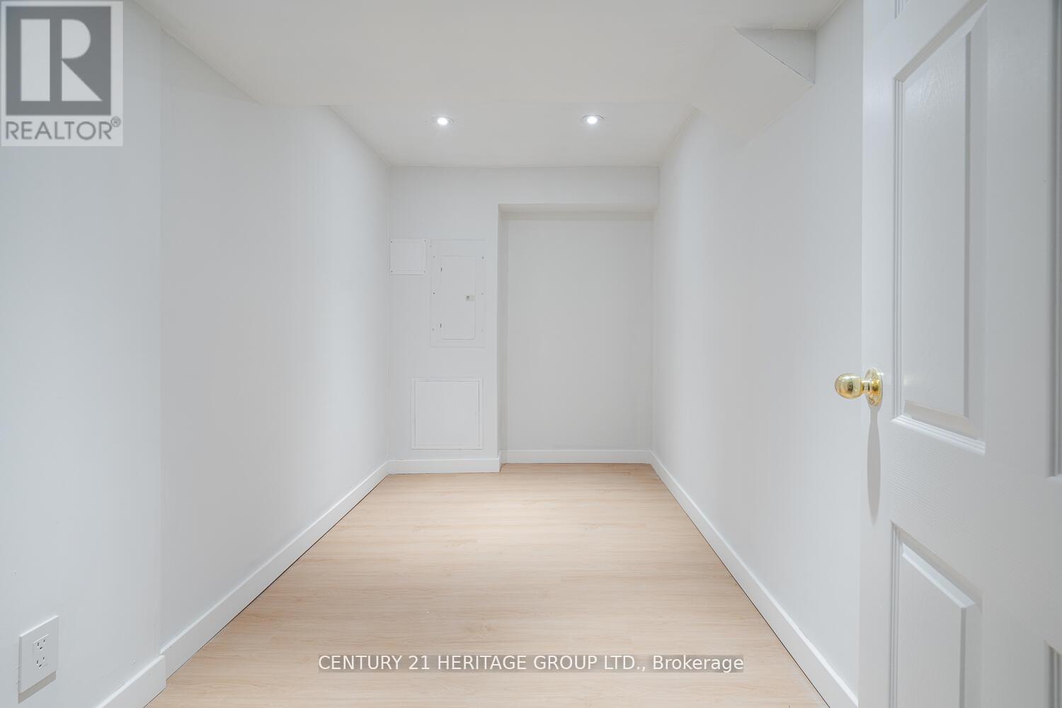 Main - 23 Merrylyn Drive, Richmond Hill, Ontario  L4C 5B1 - Photo 36 - N12571776