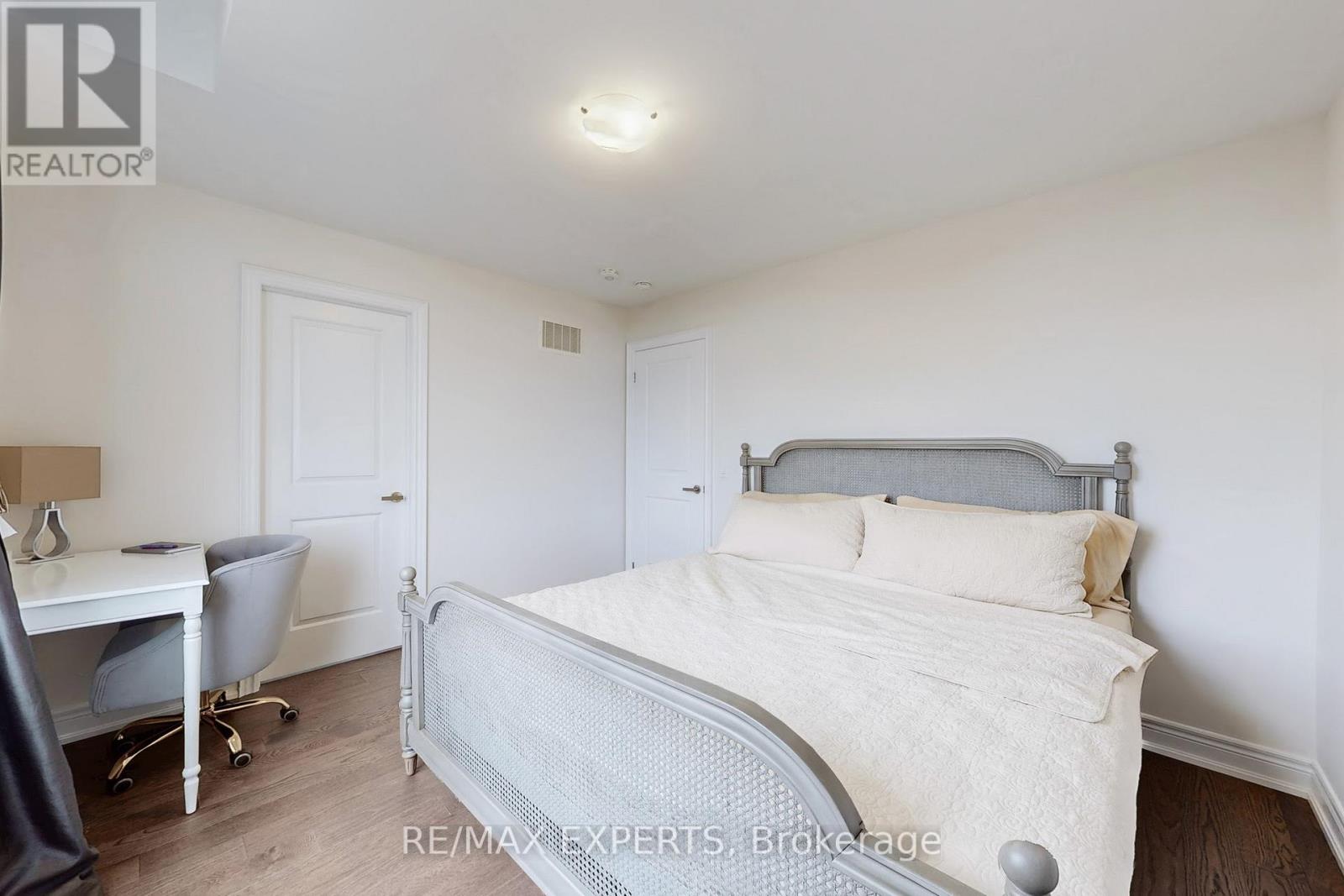 167 Frederick Pearson Street, East Gwillimbury, Ontario  L9N 0Y8 - Photo 26 - N12571830