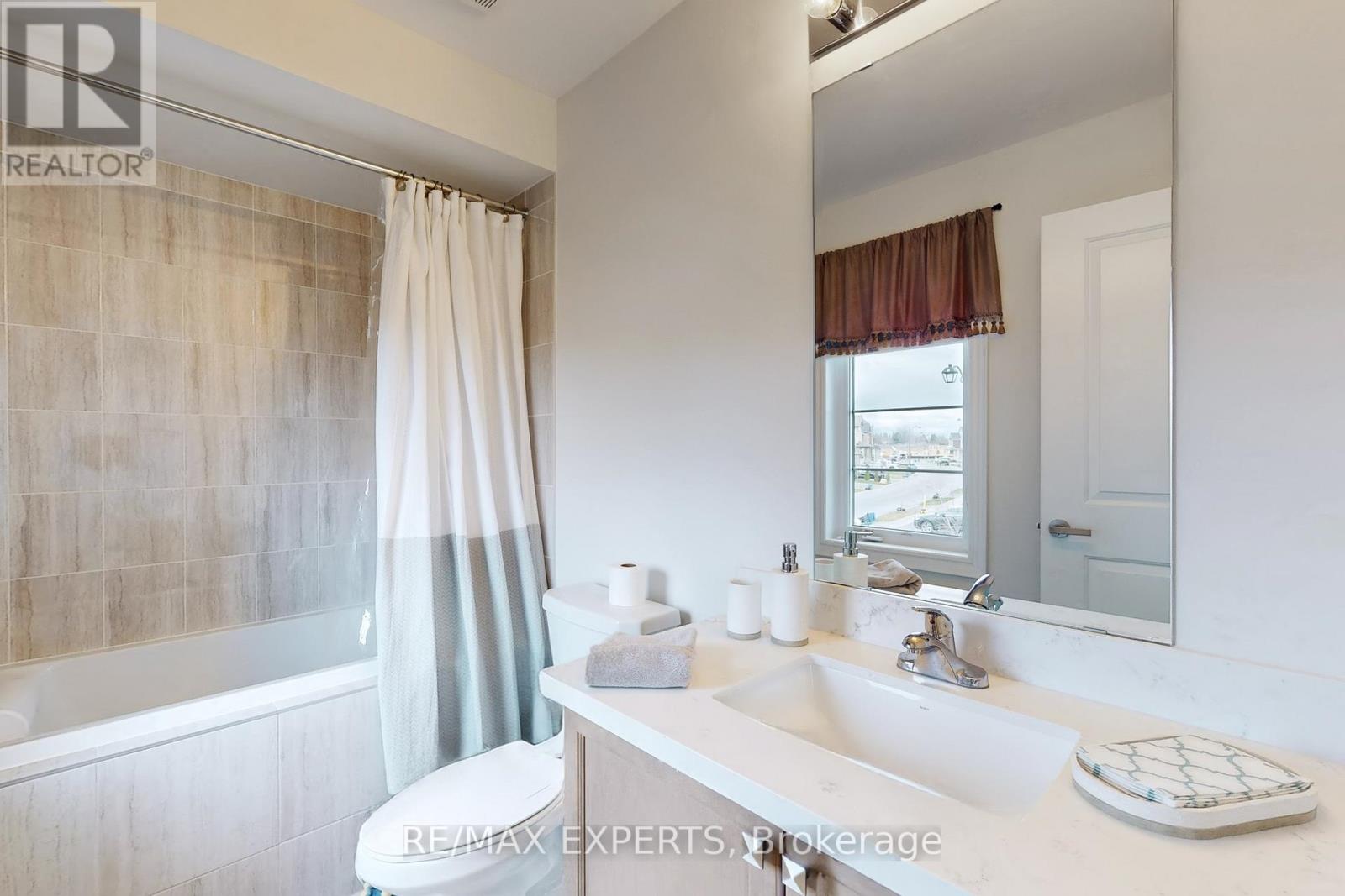 167 Frederick Pearson Street, East Gwillimbury, Ontario  L9N 0Y8 - Photo 27 - N12571830