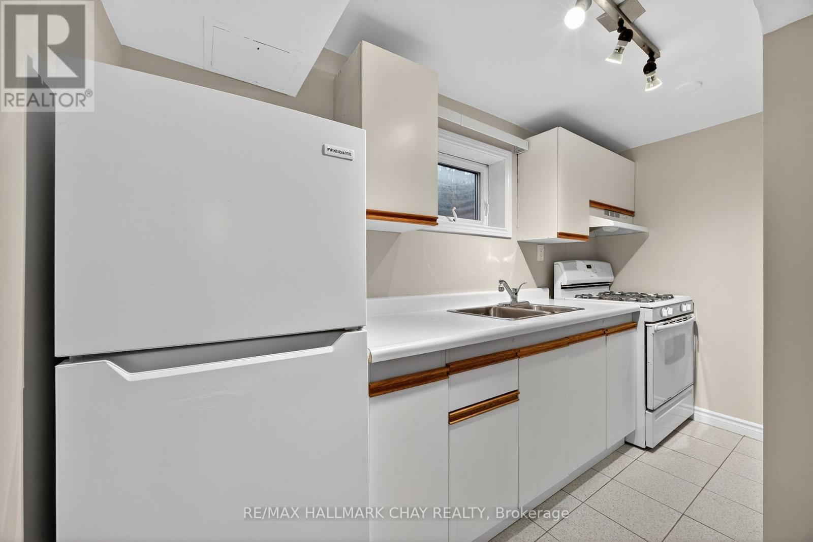 764 Botany Hill Crescent, Newmarket, Ontario  L3Y 3A8 - Photo 19 - N12571832