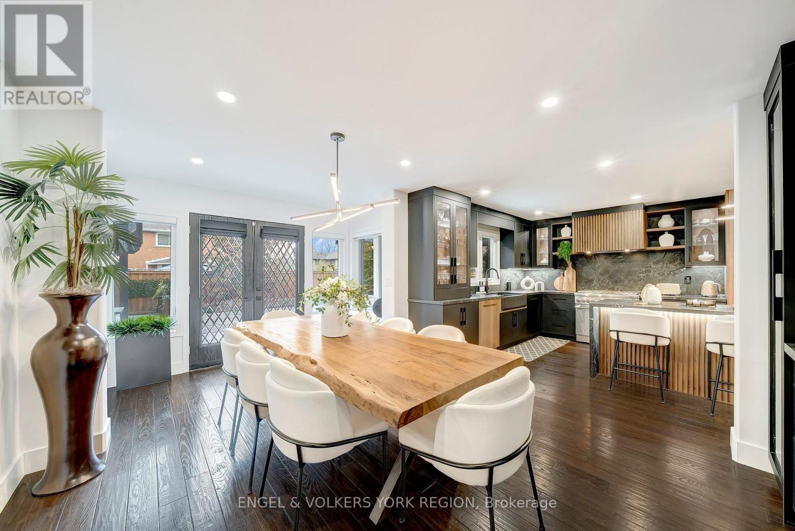 57 Burgosa Court, Vaughan, Ontario  L4L 5C8 - Photo 17 - N12571900