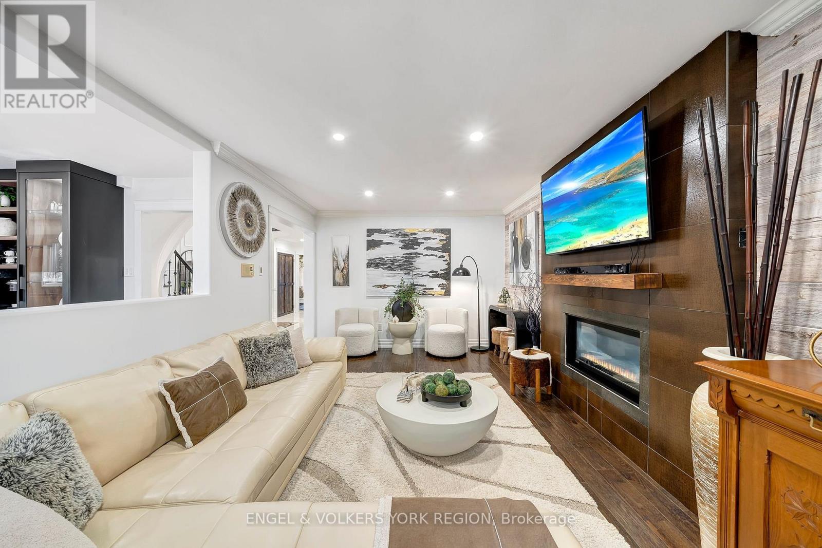 57 Burgosa Court, Vaughan, Ontario  L4L 5C8 - Photo 21 - N12571900