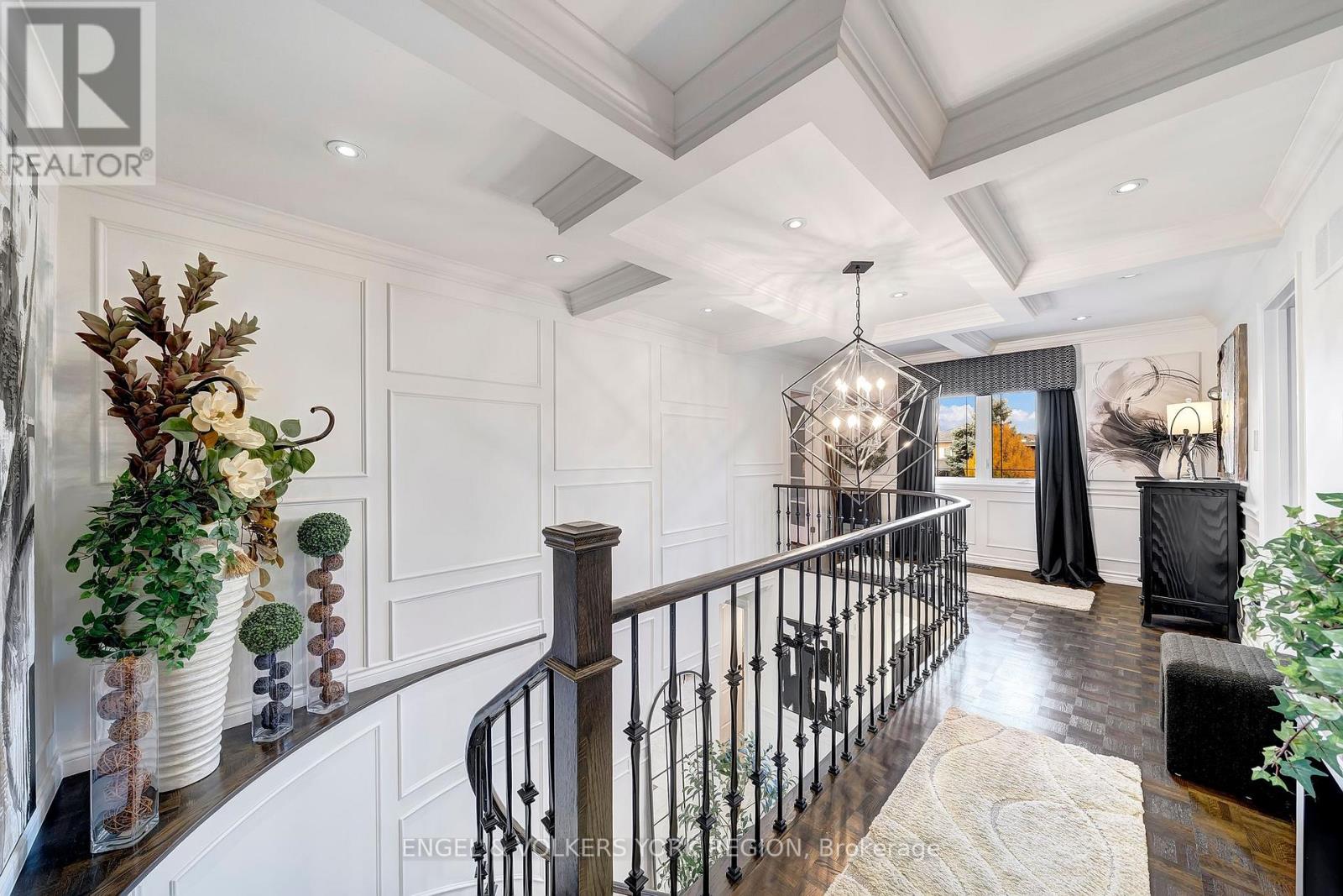 57 Burgosa Court, Vaughan, Ontario  L4L 5C8 - Photo 28 - N12571900