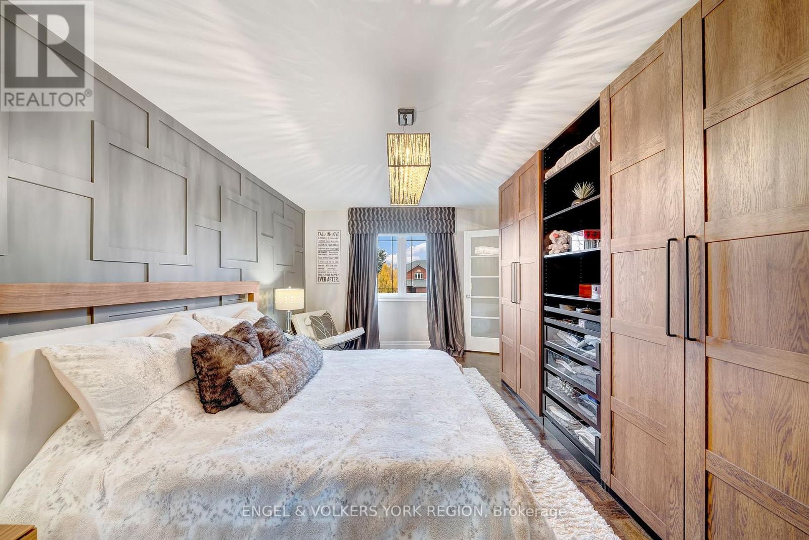 57 Burgosa Court, Vaughan, Ontario  L4L 5C8 - Photo 30 - N12571900