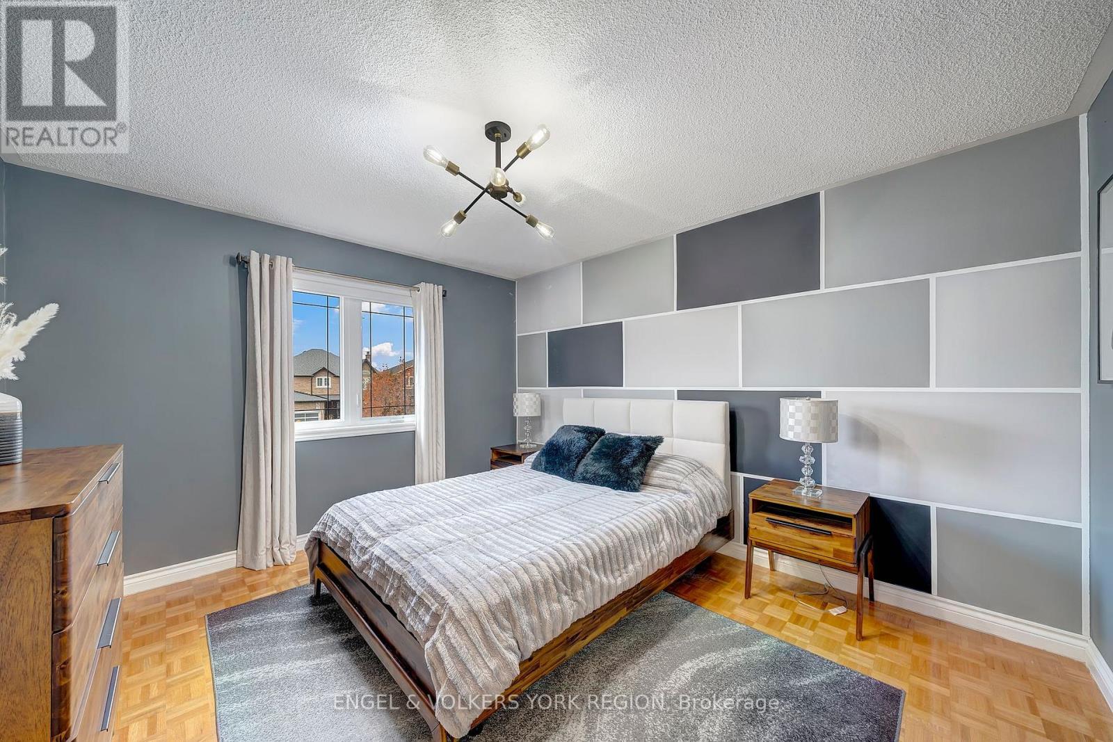 57 Burgosa Court, Vaughan, Ontario  L4L 5C8 - Photo 35 - N12571900