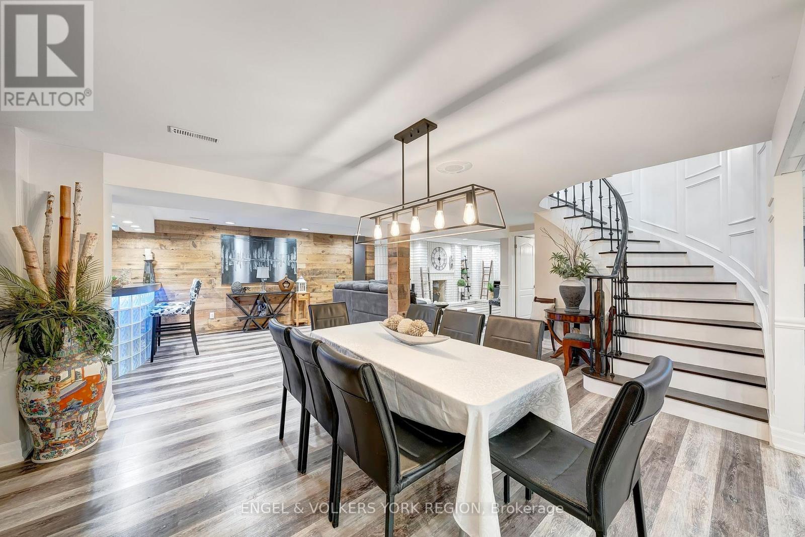 57 Burgosa Court, Vaughan, Ontario  L4L 5C8 - Photo 39 - N12571900