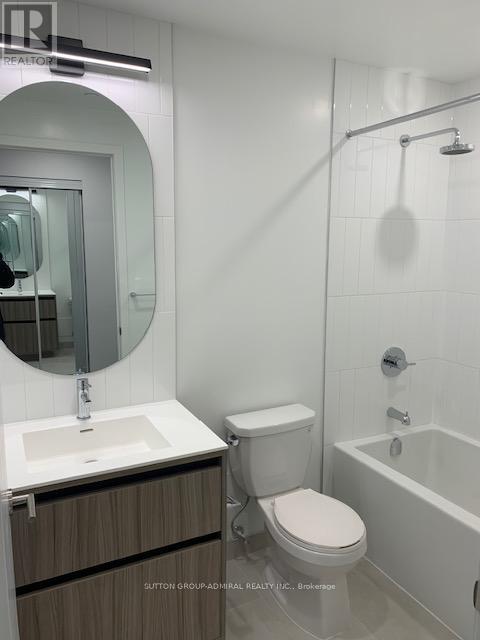 329 - 7950 Bathurst Street, Vaughan, Ontario  L4J 0L4 - Photo 5 - N12571902