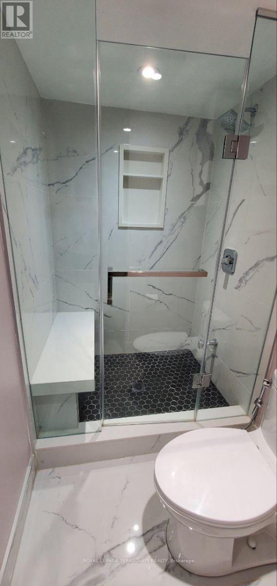 Bsmt - 3 Baffine Court, Richmond Hill, Ontario  L4B 4J6 - Photo 9 - N12571950