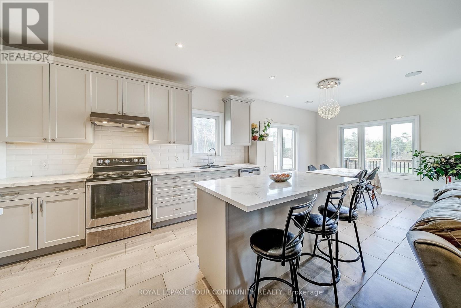 4098 Concession 12 Sunnidale Road, Clearview, Ontario  L0M 1S0 - Photo 11 - S12571758