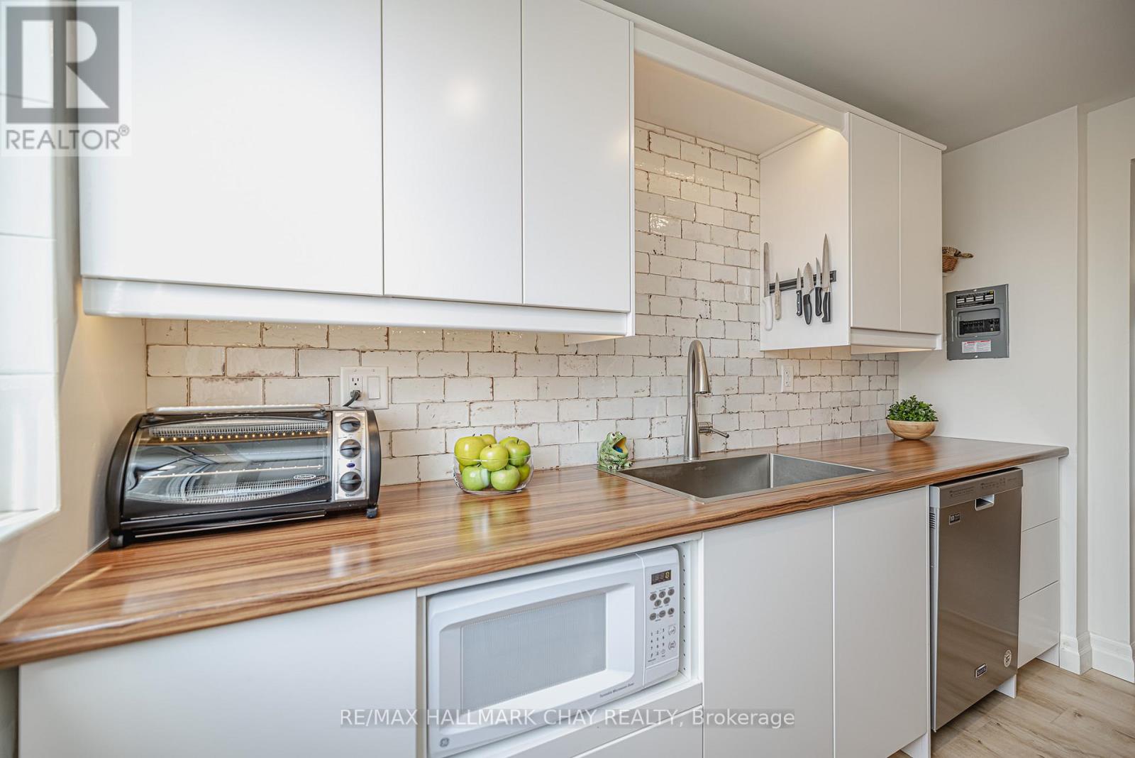 706 - 414 Blake Street, Barrie, Ontario  L4M 5J7 - Photo 19 - S12571896