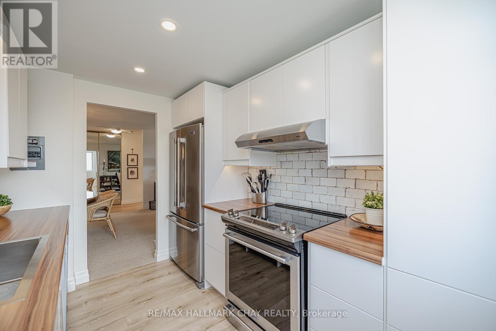 706 - 414 Blake Street, Barrie, Ontario  L4M 5J7 - Photo 21 - S12571896