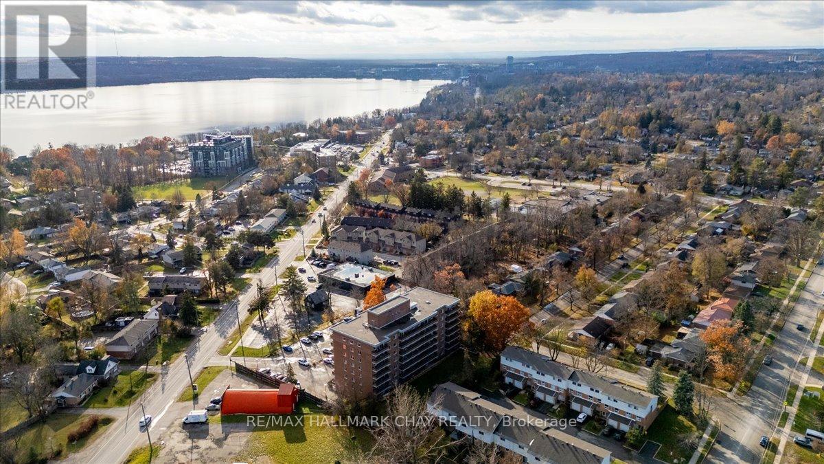 706 - 414 Blake Street, Barrie, Ontario  L4M 5J7 - Photo 4 - S12571896